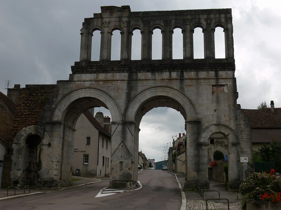 porte d'Arroux