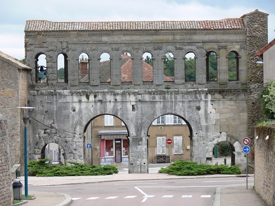 porte d'Arroux